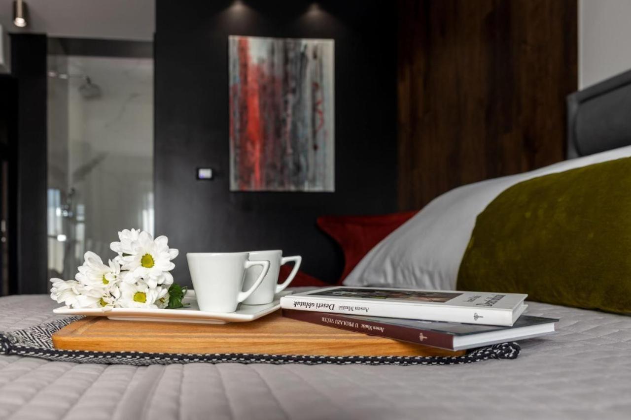 Roof 69 Rooms Сплит Екстериор снимка