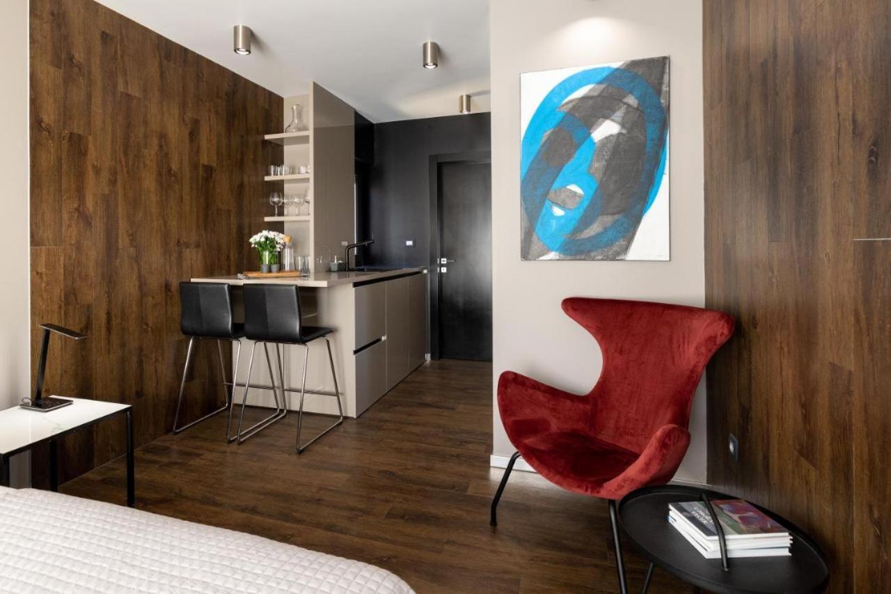 Roof 69 Rooms Сплит Екстериор снимка